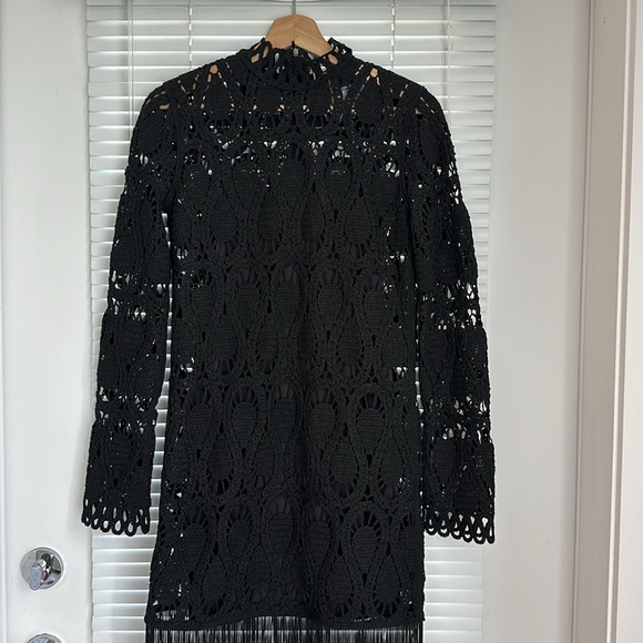 Dress with fringe - Picture 6 of 13